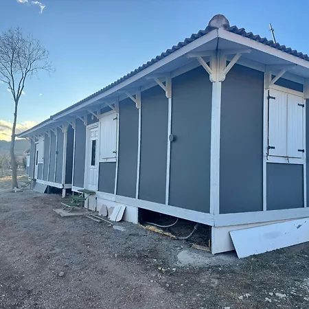 Javalambre Kamp alanı *